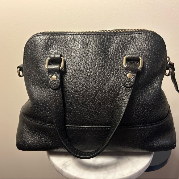 Kate Spade- Black Crocodile Handbag w/ removable adjustable straps. - Picture 2 of 16